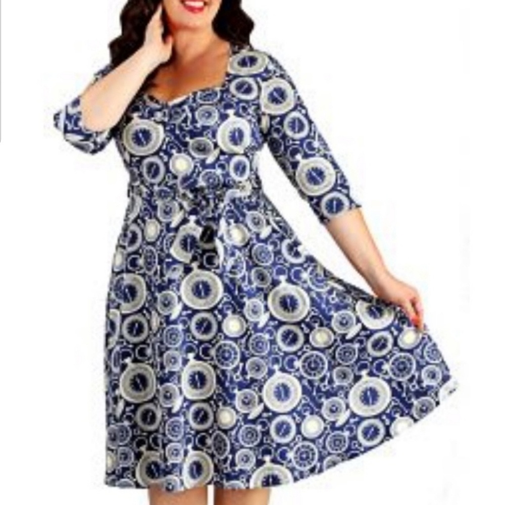 Clock print vintage style dress